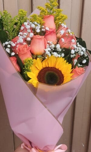 Bouquet de 12 rosas y girasol en papel coreano  R32